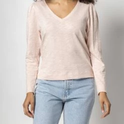 Lilla P women Full Sleeve Vneck Top in Rosebud