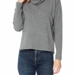 Bobi women Turtleneck Top in Charcoal