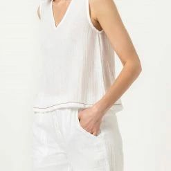 Lilla P women Sleeveless Top in White