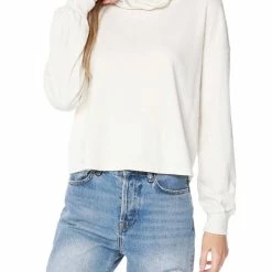 Bobi women Long Sleeve Funnel Neck Top in Cream